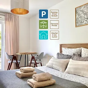 Appartement En Face Hopital Nord Avec Terrasse, Saint-Priest-en-Jarez